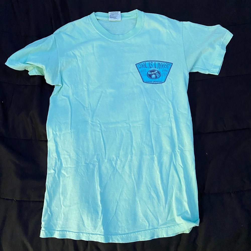 women’s t shirt